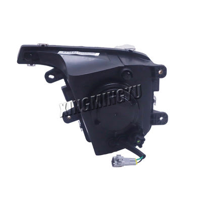 Luz de nevoeiro para caminhão Howo 2018 Peças sobressalentes de caminhão LG9704720027 LG9704720028