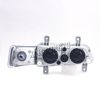 Lâmpada de nevoeiro de camião para camião Faw Jiefang J6 500P Peças sobressalentes 3712015-91W 3712020-91W